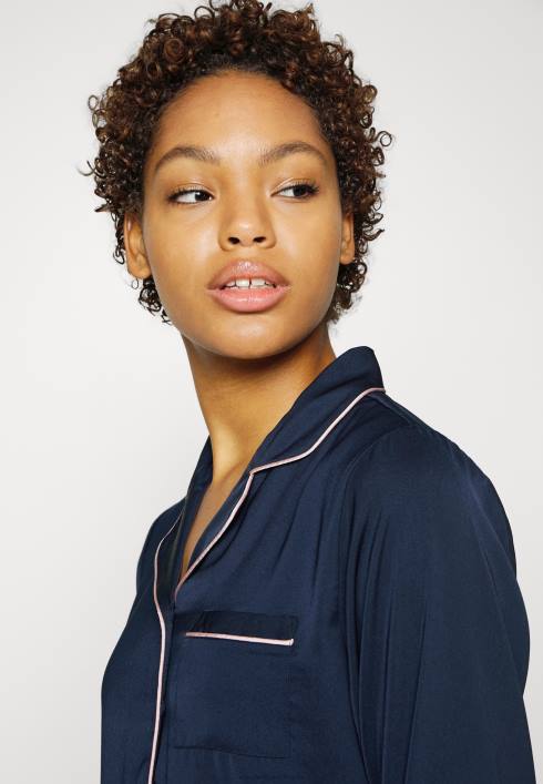 femei set pijama cu maneca lunga scurta amanda albastru inchis Anna Field22841059