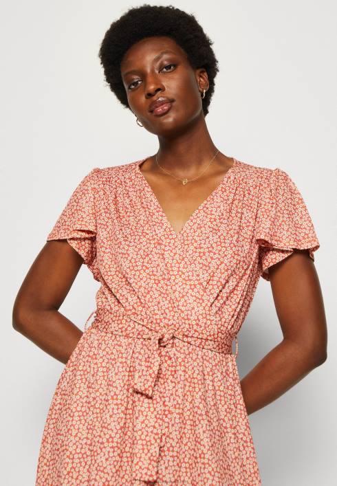 femei rochie de zi maro/alb Anna Field22843