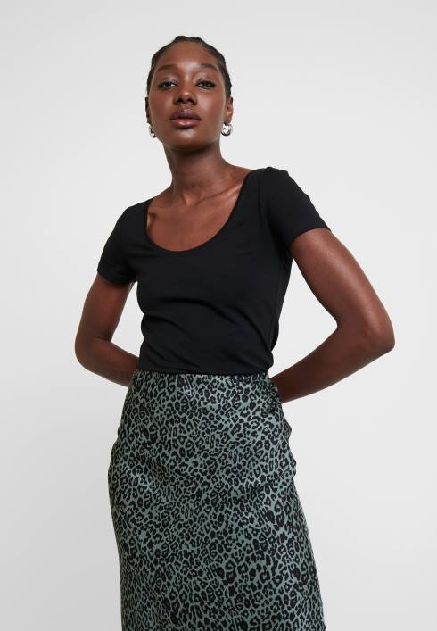 femei Pachet de 2 tricouri de bază negru Anna Field2284318