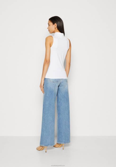 femei alb de sus Anna Field2284465