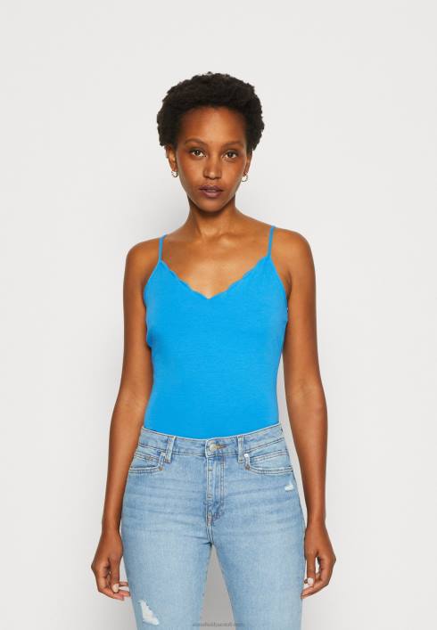 femei albastru de sus Anna Field2284460