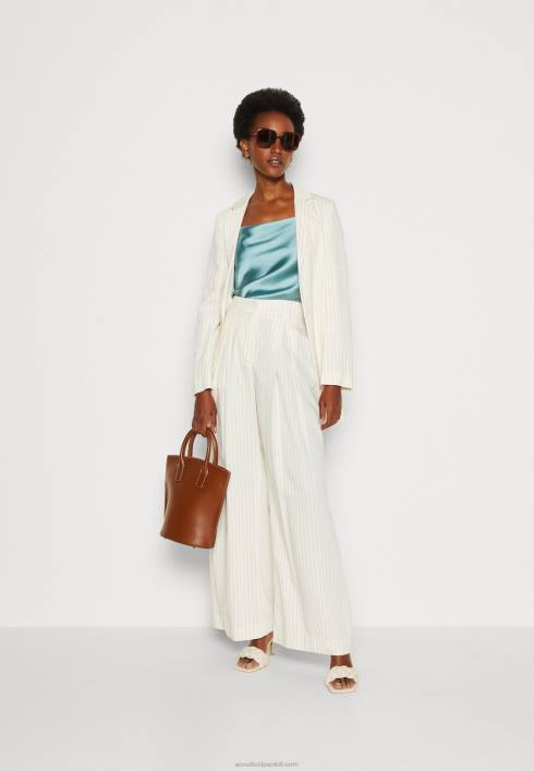 femei albastru deschis de sus Anna Field2284432