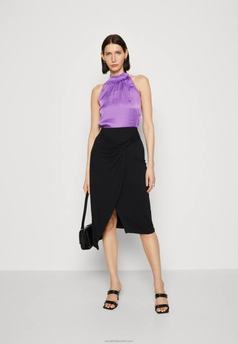 femei liliac de sus Anna Field2284416