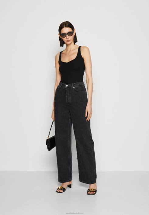 femei negru de sus Anna Field2284406