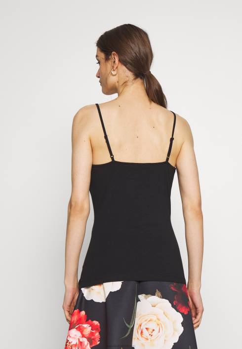 femei negru de sus Anna Field2284415