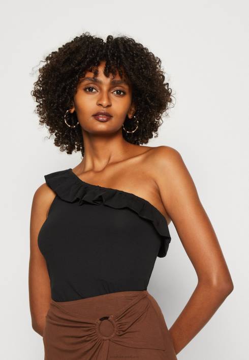 femei negru de sus Anna Field2284430