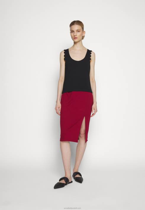 femei negru de sus Anna Field2284439