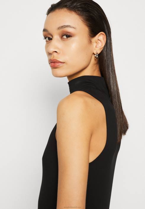 femei negru de sus Anna Field2284466