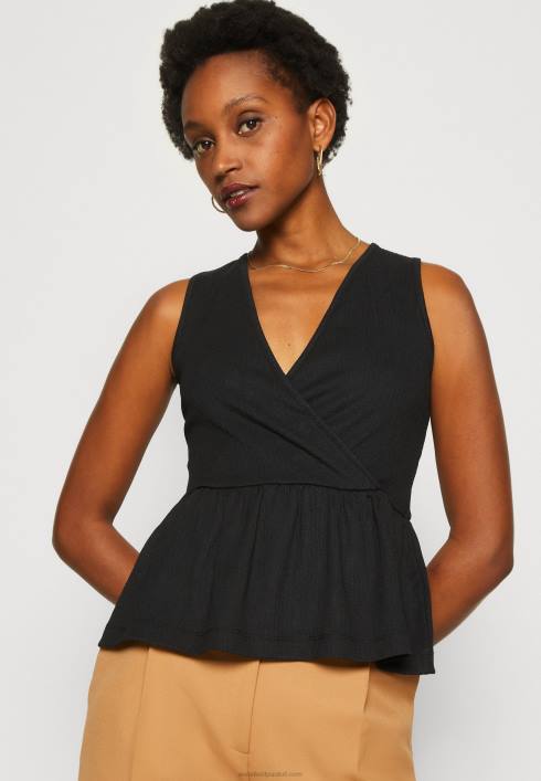 femei negru de sus Anna Field2284488