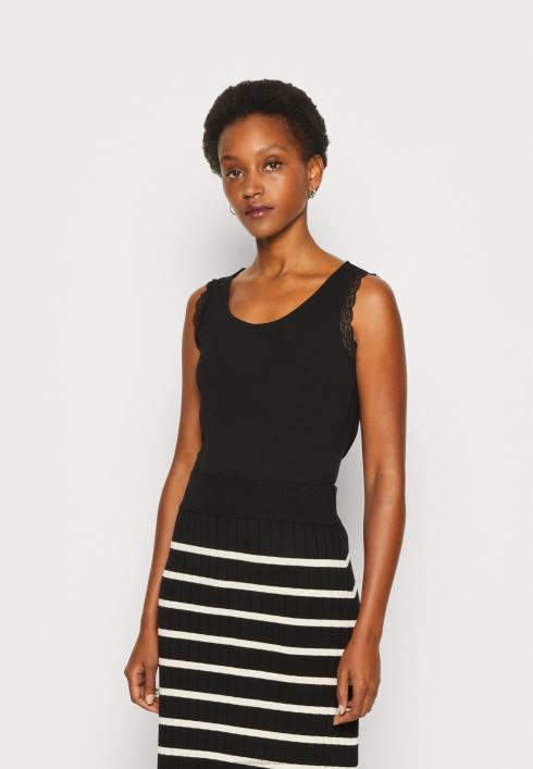 femei negru de sus Anna Field2284496