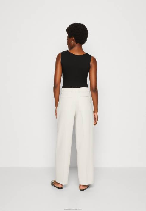 femei negru de sus Anna Field2284498