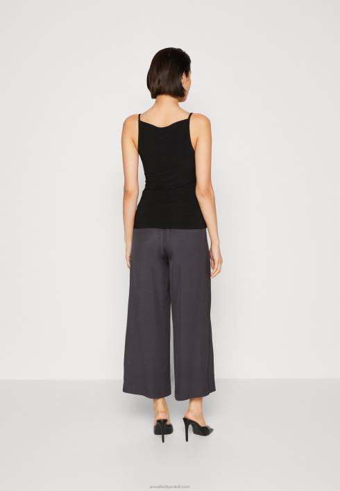 femei negru de sus Anna Field2284500