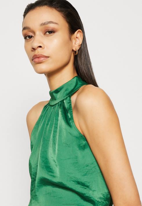 femei verde de sus Anna Field2284394