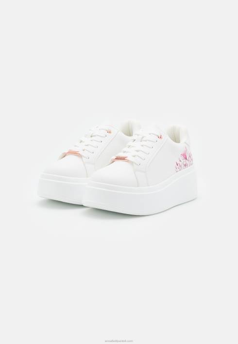 femei antrenori albi Anna Field22841173