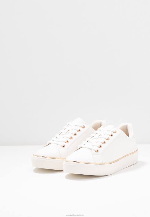 femei antrenori albi Anna Field22841180