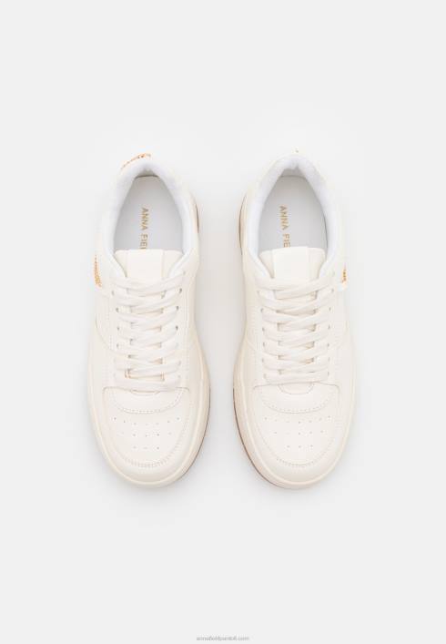 femei antrenori albi Anna Field22841216