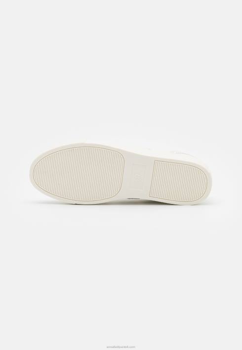 femei antrenori albi Anna Field22841226