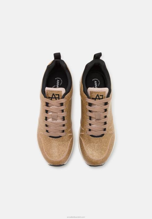 femei antrenori de aur Anna Field22841202