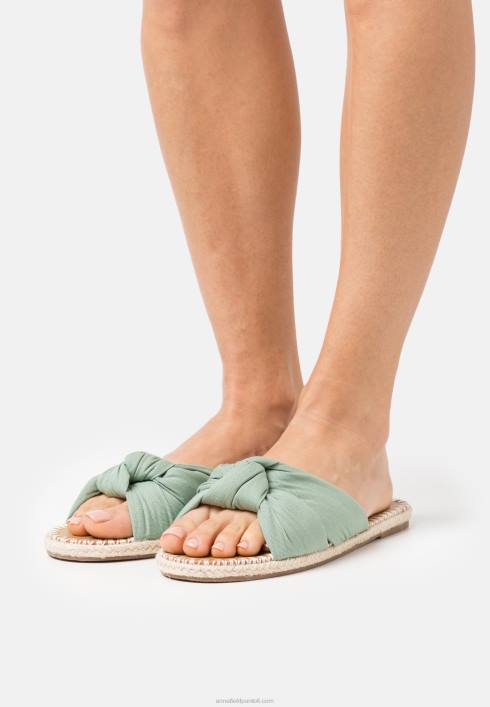 femei catâri mentă Anna Field22841881